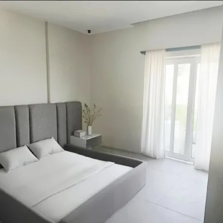 Apartamento Seaside Escape - 50 M To Shore 2