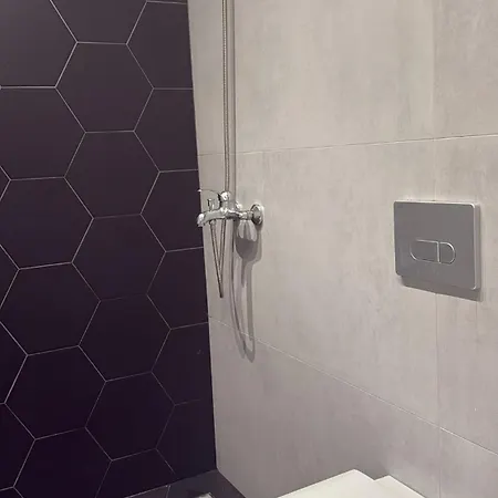 Seaside Escape - 50 M To Shore 2 Golem (Tirana)