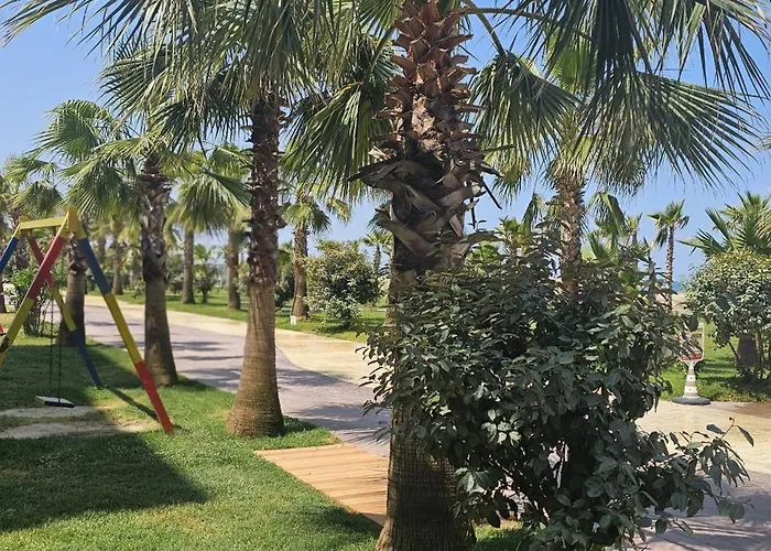 Seaside Escape - 50 M To Shore 2 * ゴーレム