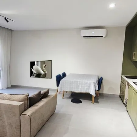 Seaside Escape - 50 M To Shore 2 Golem (Tirana)